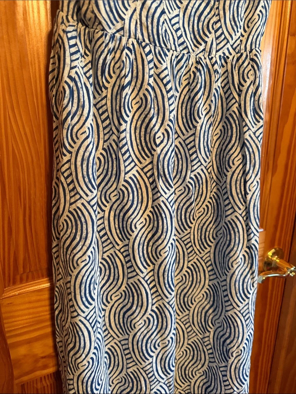 H&M Linen Blend Spaghetti Strap Maxi Dress in Blue & White Wave Print - Picture 4 of 10